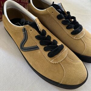 Vans Men's Sport Low Suede Antelope Tan  Black Classic Skate shoes Size 12 NWOT